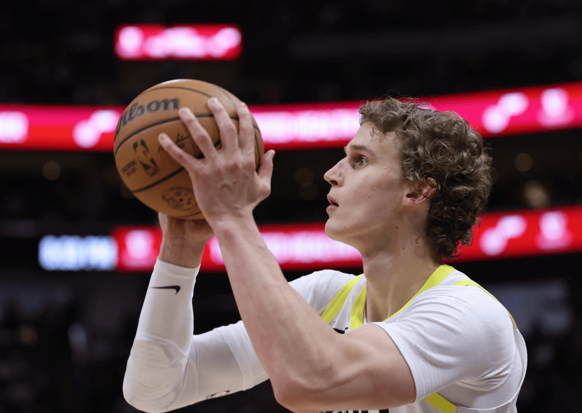 NBA打卡上班，欧锦赛火力全开！23分钟43分，爵士别埋没天才